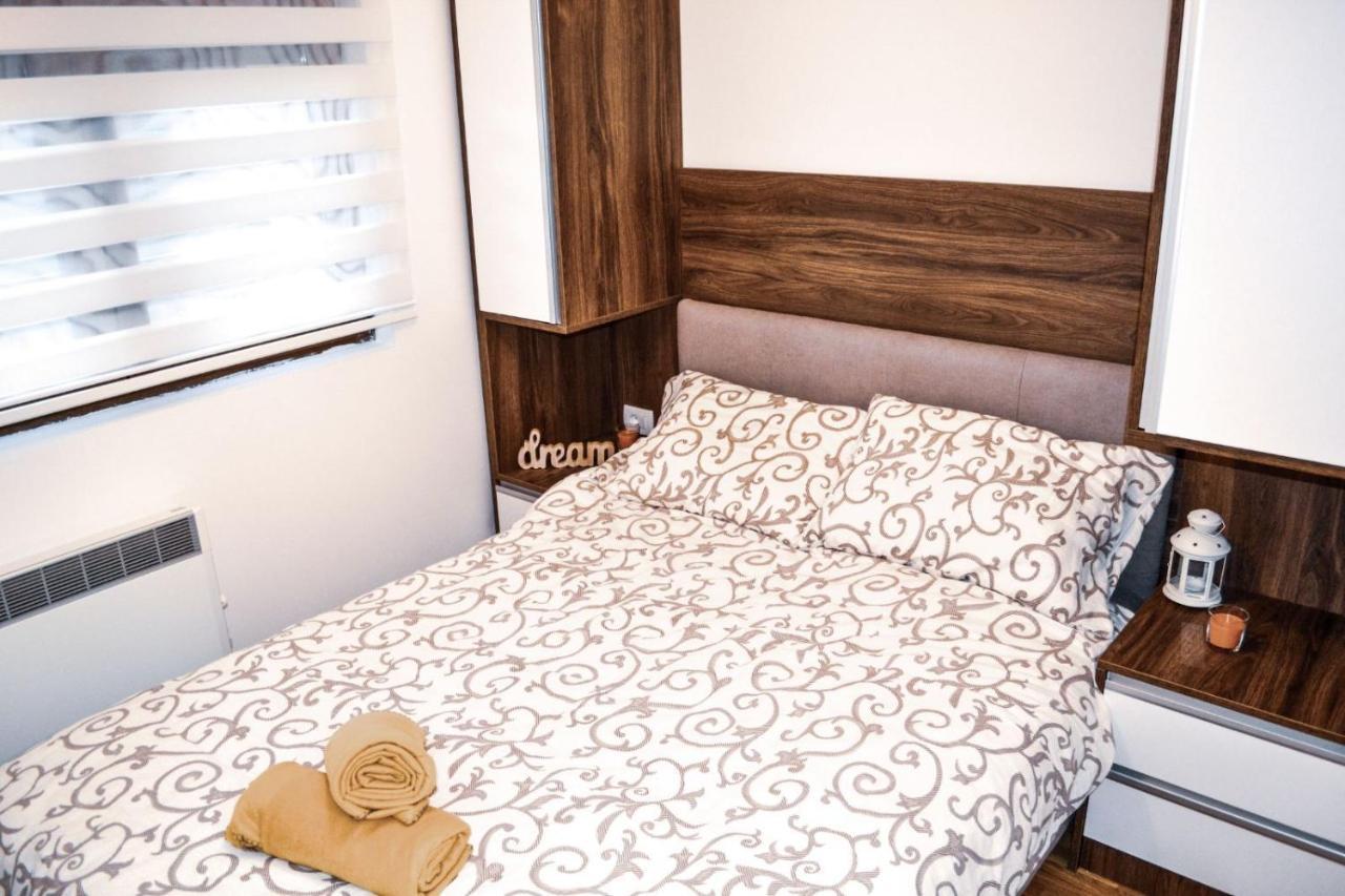 Zlatiborske Noci Apartment Luaran gambar